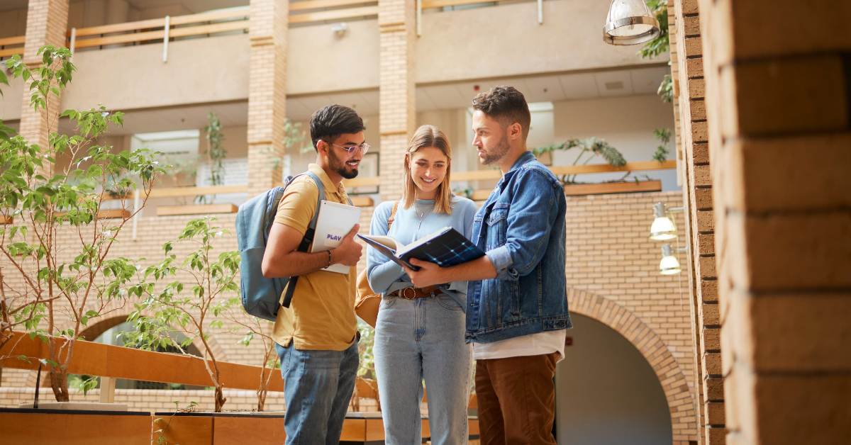 Reasons to Study in Melbourne: Top Universities & Benefits